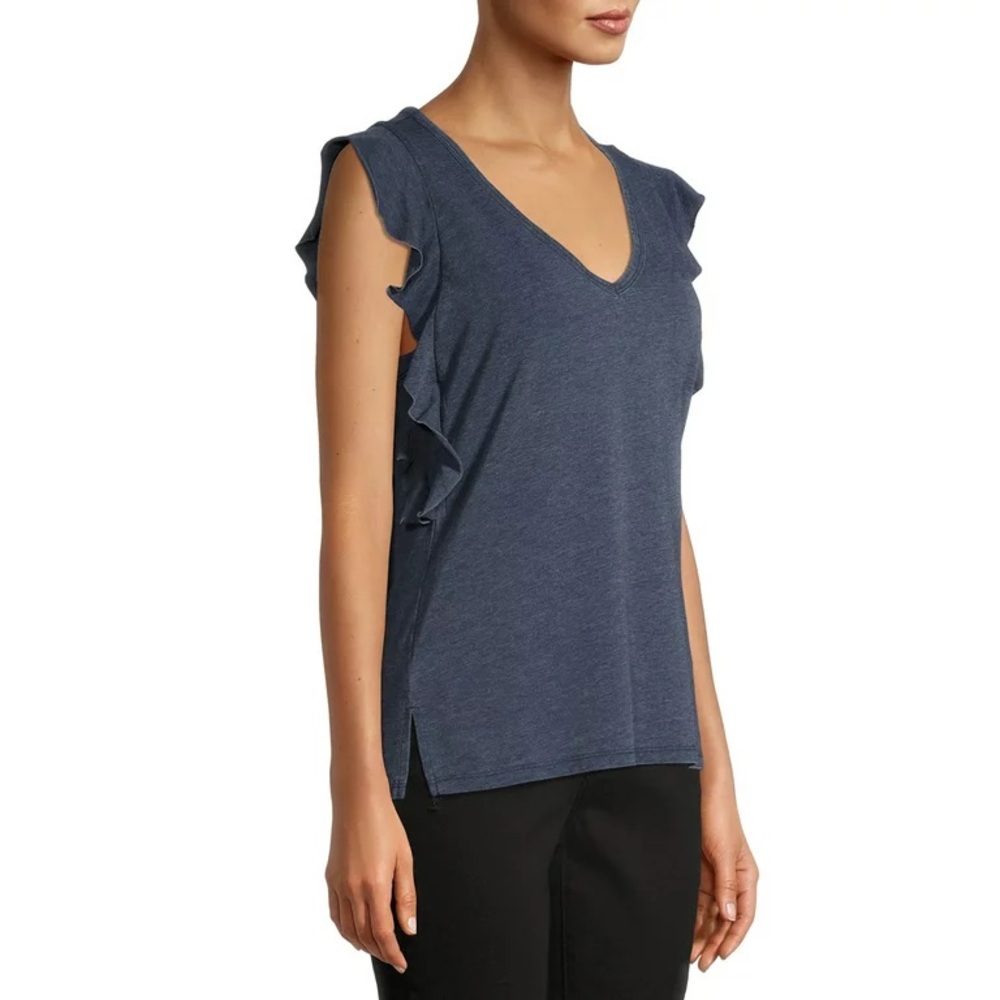 NWOT Women’s Blue Flutter Tank Size XXL